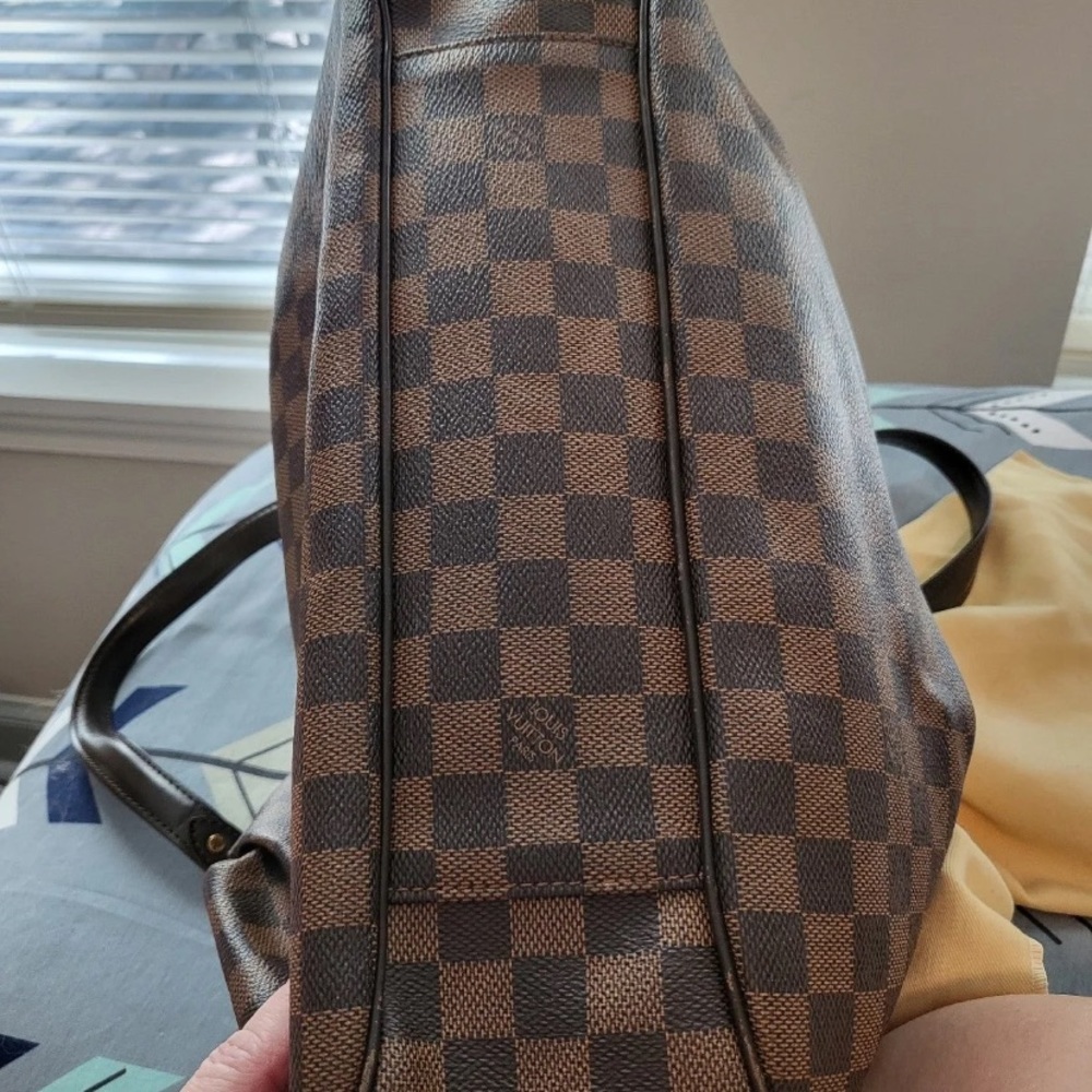 Louis Vuitton Brown Checkered Shoulder Bag - Picture 5 of 16